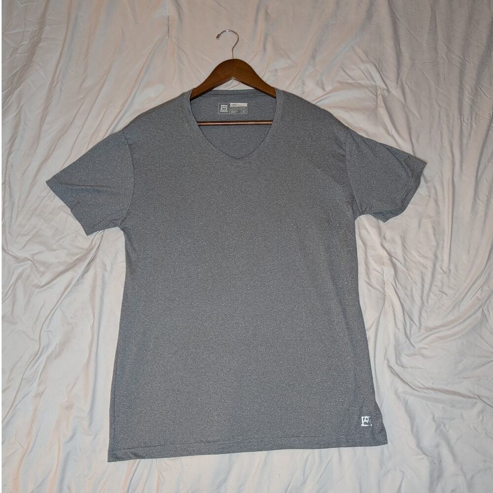 Avalanche Gray Activewear Performance T-Shirt Men's Large